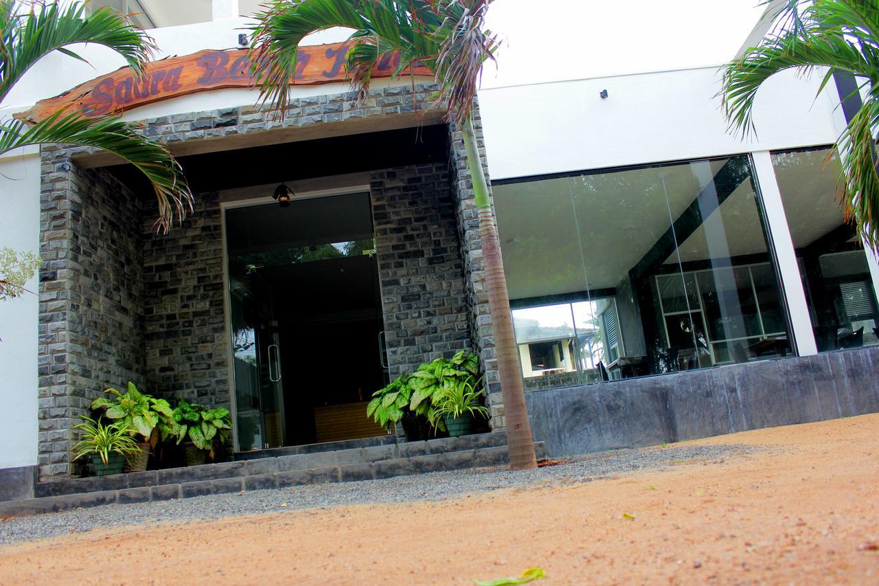 Saara Beach Hotel Marawila Dış mekan fotoğraf