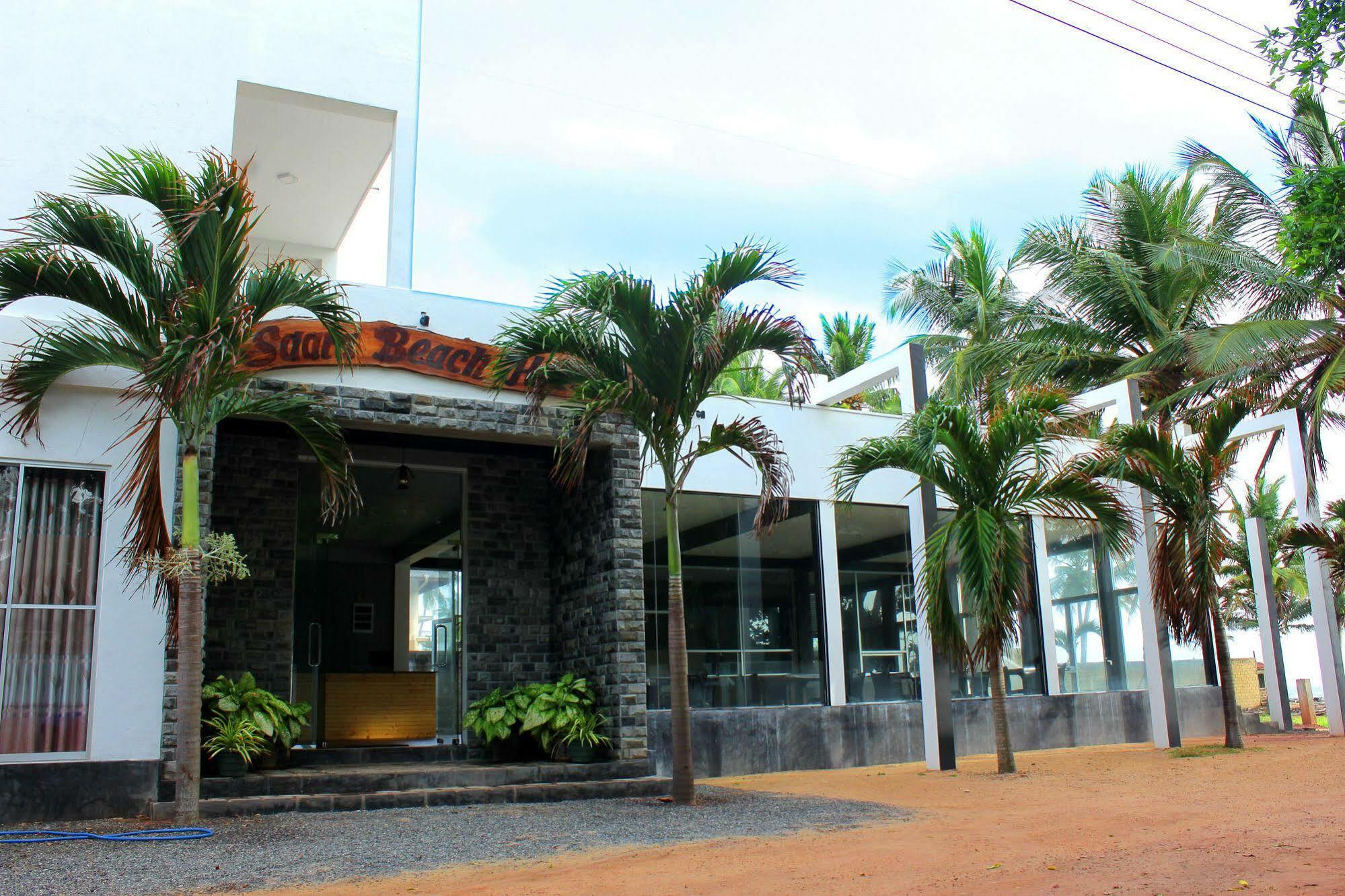Saara Beach Hotel Marawila Dış mekan fotoğraf